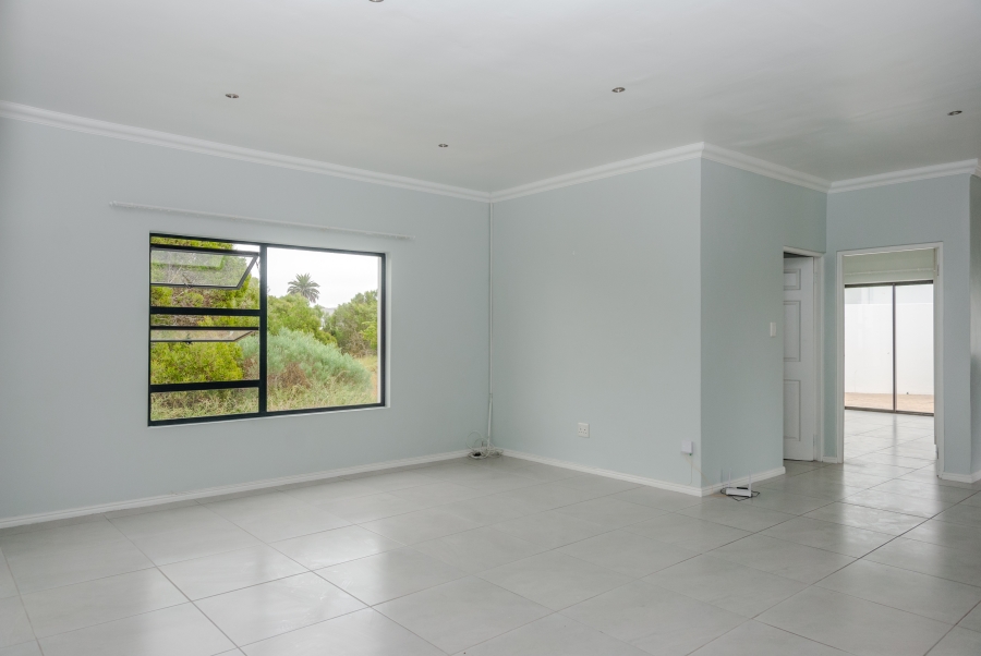 3 Bedroom Property for Sale in Shelley Point Western Cape